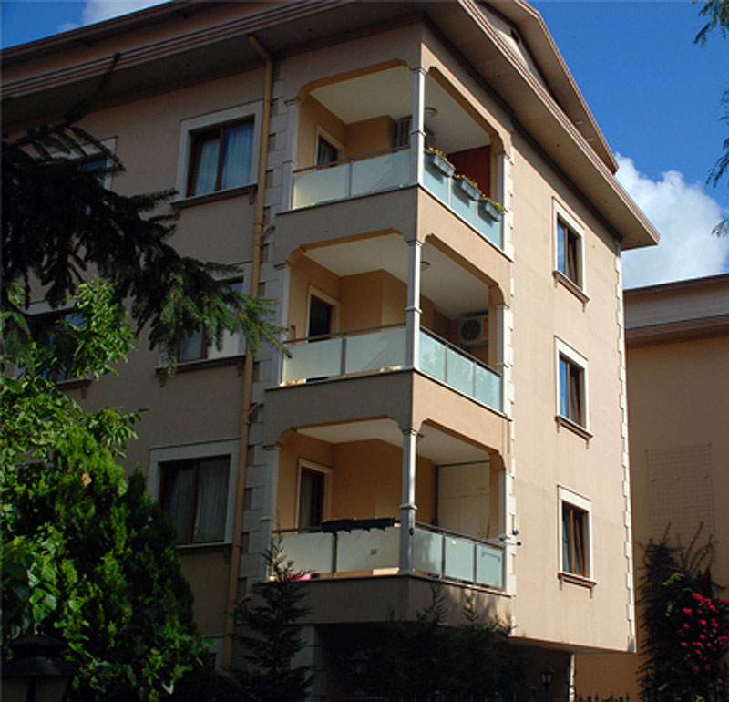 Görseli büyütmek için tıklayın Nuri Bey Apartmanı