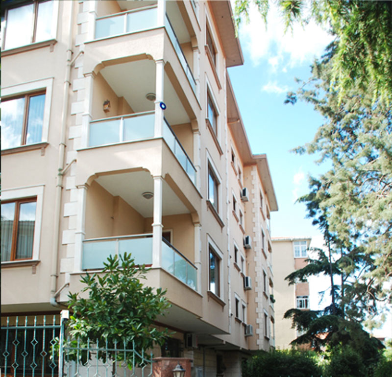 Görseli büyütmek için tıklayın Nuri Bey Apartmanı