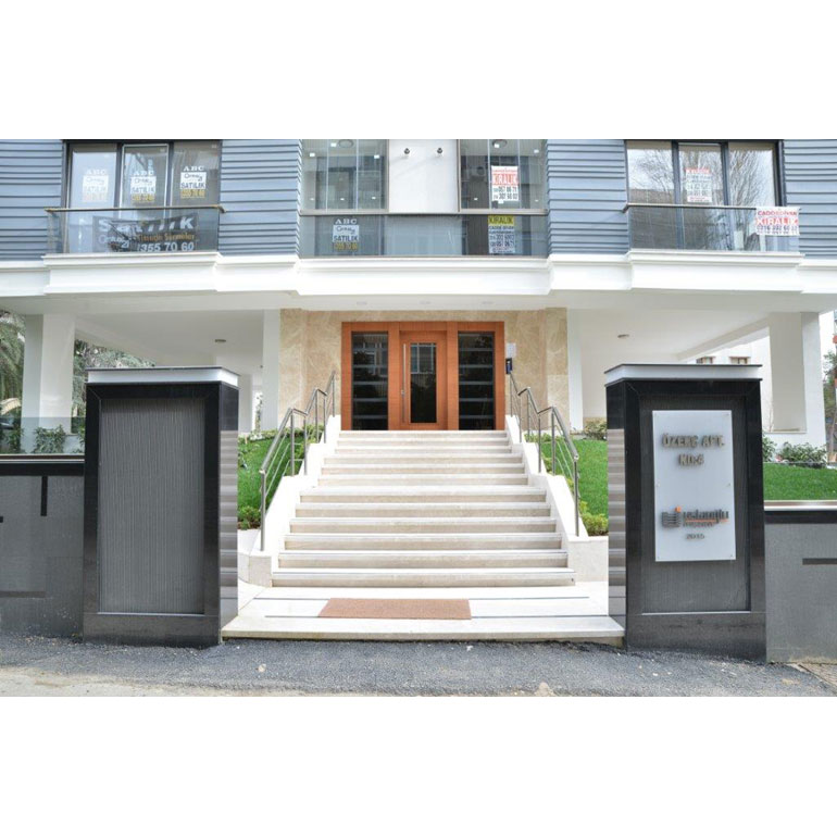 Büyütmek için tıklayın Özenç Apartmanı