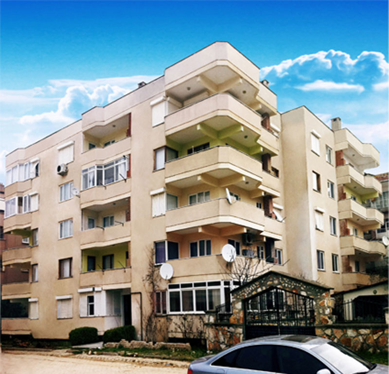 Büyütmek için tıklayın Ustaoğlu Apartmanı (Çınarcık)